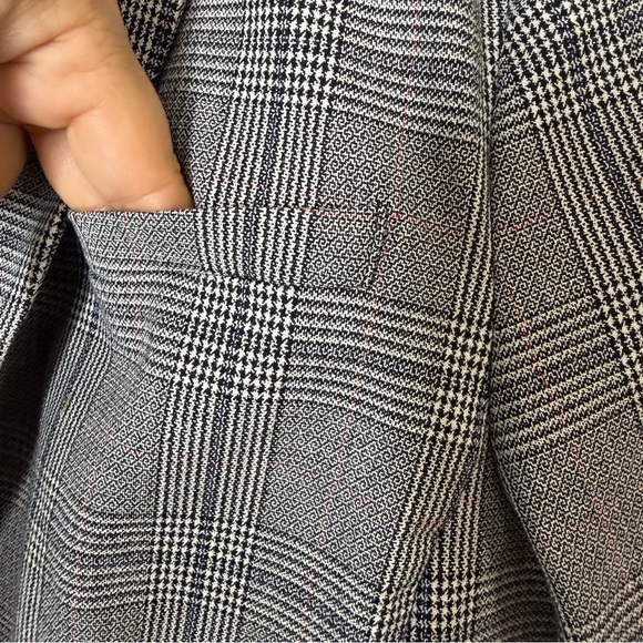 Banana Republic Black and Grey Blazer Size 14 - Picture 3 of 12